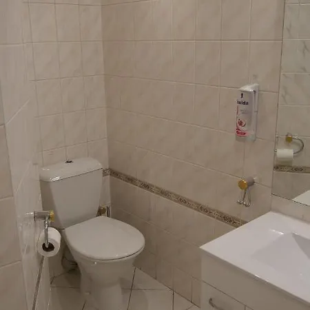 Na Hradbách 4*