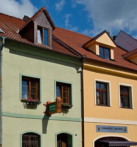 Maison d'hôtes Na Hradbach 4*